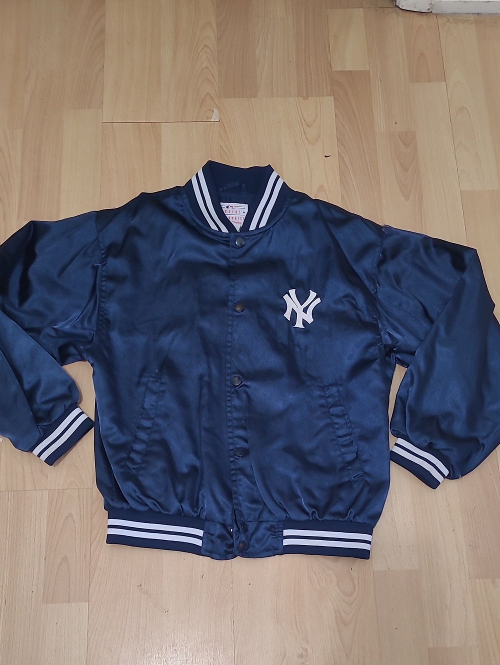 Vintage 80s Starter Diamond Collection Satin Bomber Jacket New York Yankees Sz M